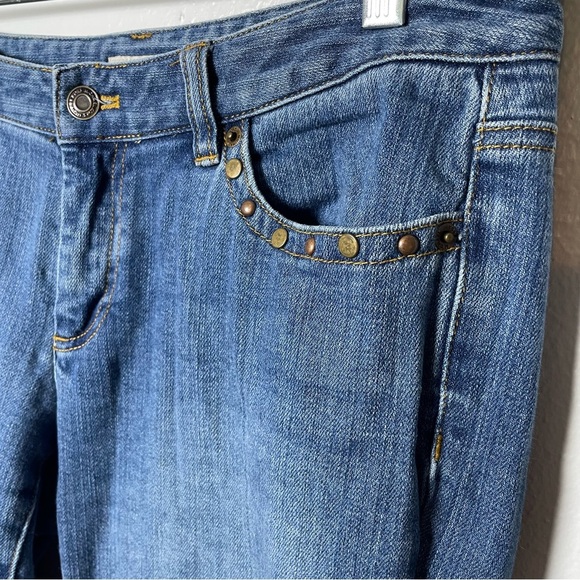 Michael Kors Classic Boot Cut Blue Jeans with Stud Trim Size 8 Stretch - Picture 1 of 13